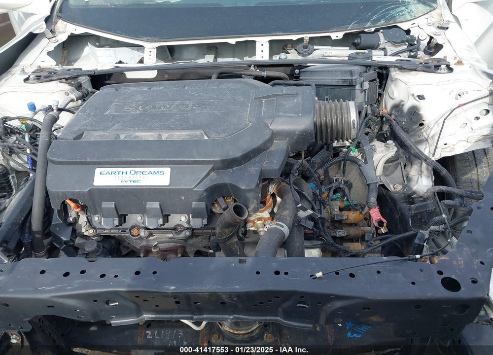 2013 HONDA ACCORD VIN: 1HGCT2B82DA009691