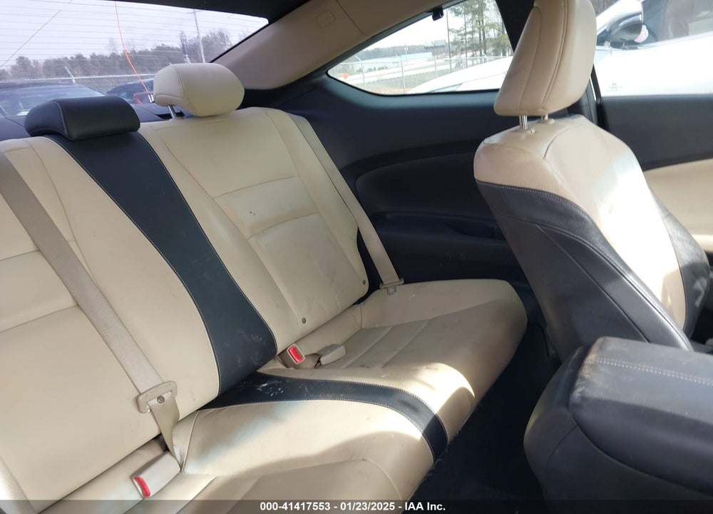 2013 HONDA ACCORD VIN: 1HGCT2B82DA009691