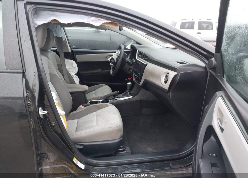 2019 TOYOTA COROLLA VIN: 5YFBURHE5KP897052