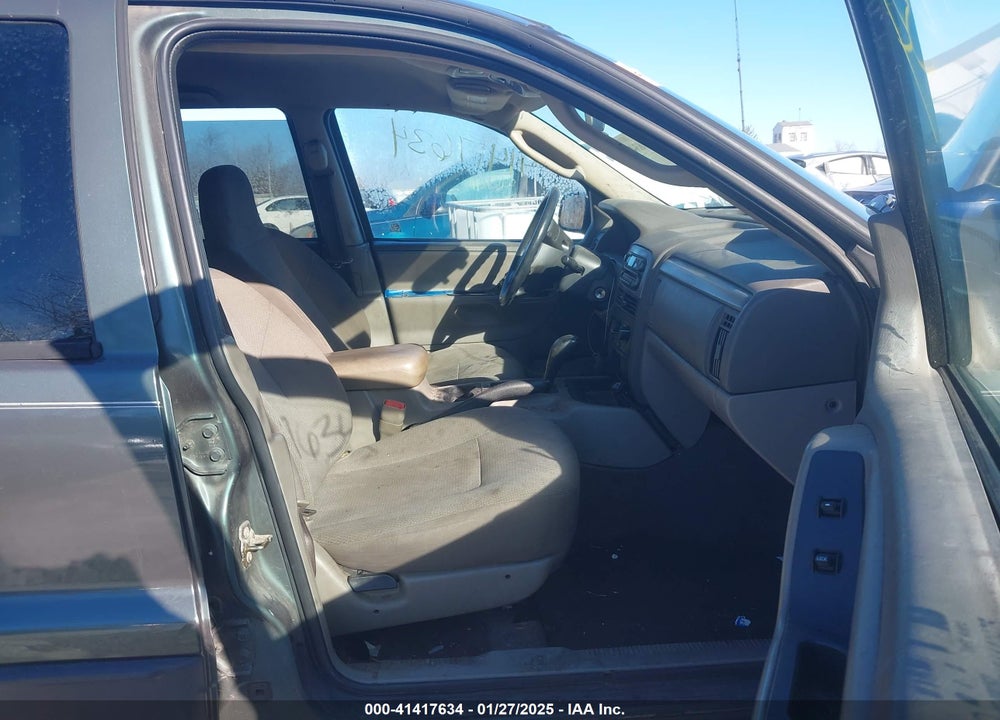 2003 JEEP GRAND CHEROKEE LAREDO VIN: 1J4GW48SX3C549048