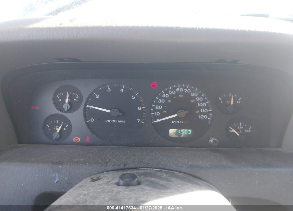 2003 JEEP GRAND CHEROKEE LAREDO VIN: 1J4GW48SX3C549048