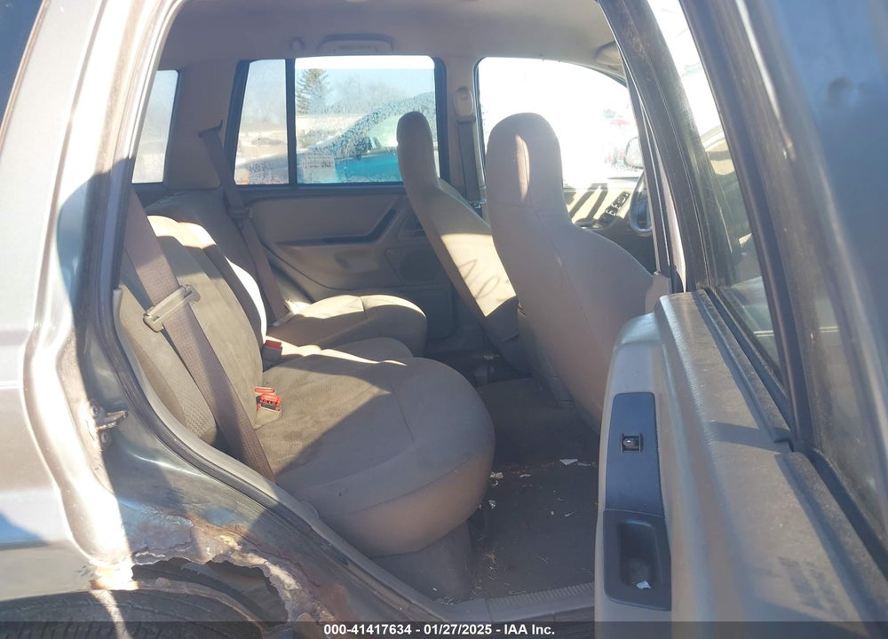2003 JEEP GRAND CHEROKEE LAREDO VIN: 1J4GW48SX3C549048