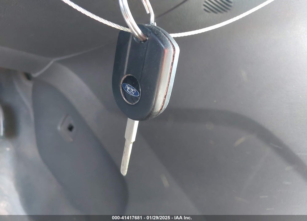2015 FORD TRANSIT CONNECT XL VIN: NM0LS7E70F1223063