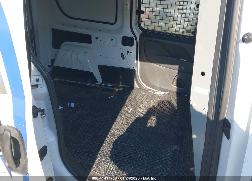 2016 RAM PROMASTER CITY TRADESMAN VIN: ZFBERFAT1G6C26374