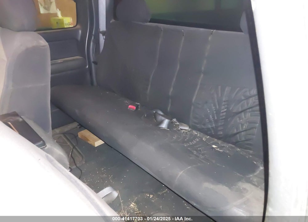 2000 CHEVROLET SILVERADO 1500 VIN: 2GCEK19T2Y1409278