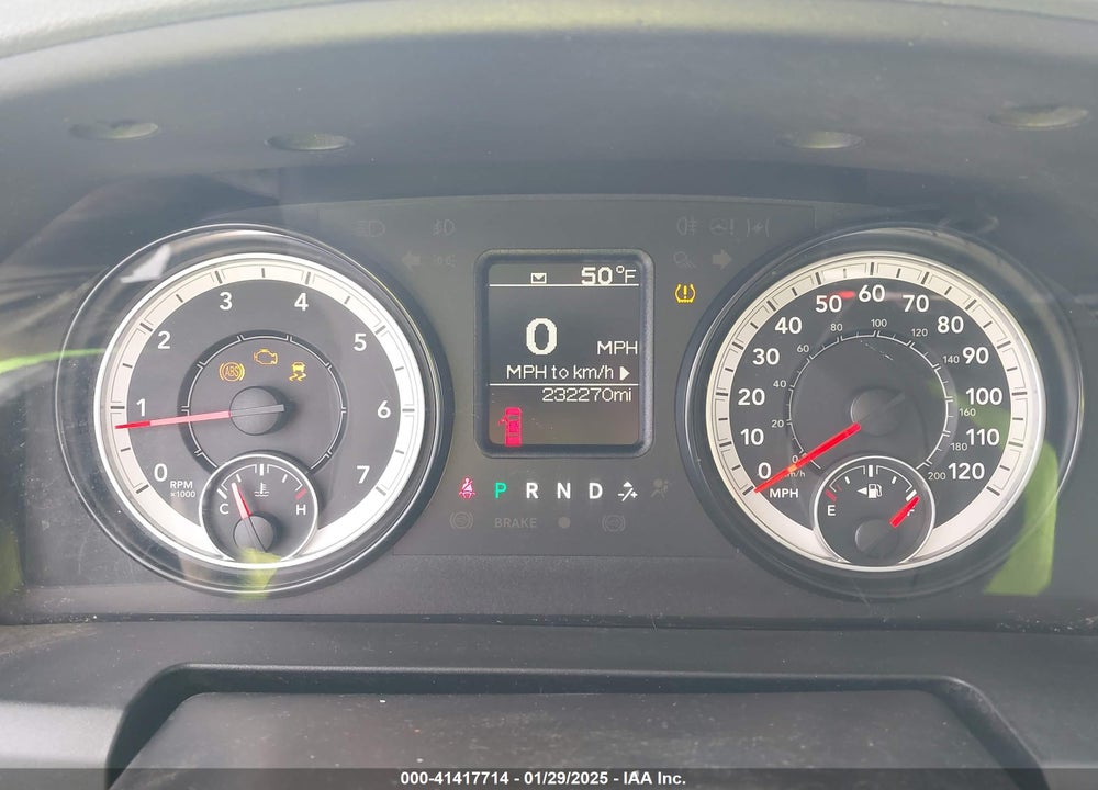 2016 RAM 1500 VIN: 3C6JR6DG4GG171903