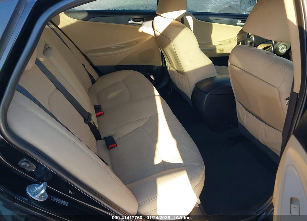 2012 HYUNDAI SONATA VIN: 5NPEB4AC4CH463444