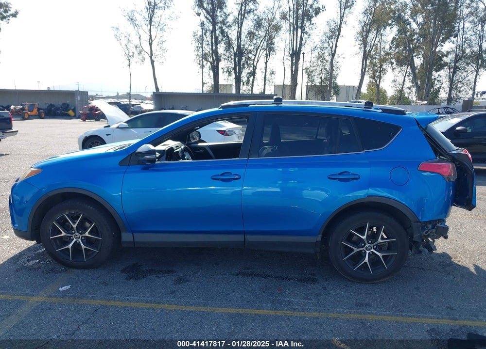 2016 TOYOTA RAV4 SE VIN: JTMNFREV7GJ069768