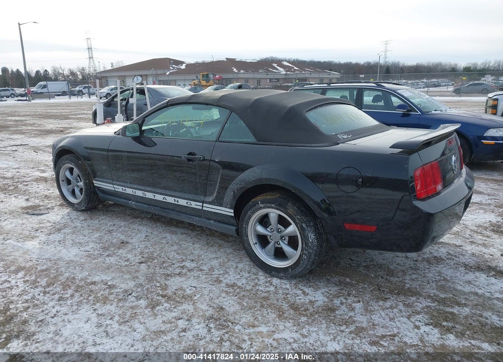 2005 FORD MUSTANG VIN: 1ZVHT84N355220495
