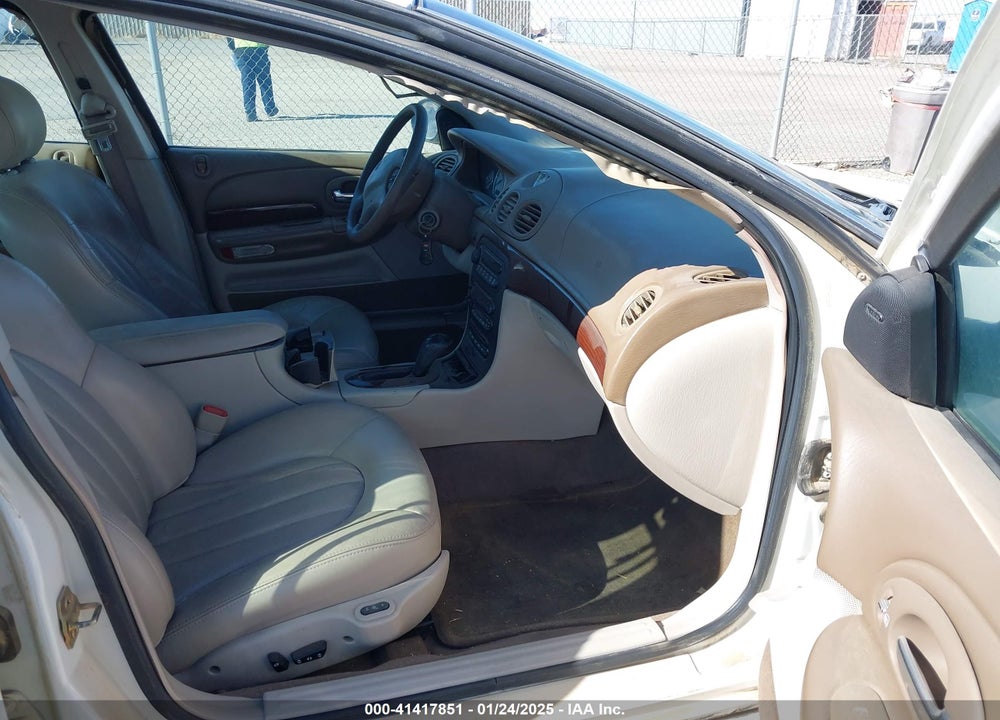 2000 CHRYSLER LHS VIN: 2C3HC56G1YH322606