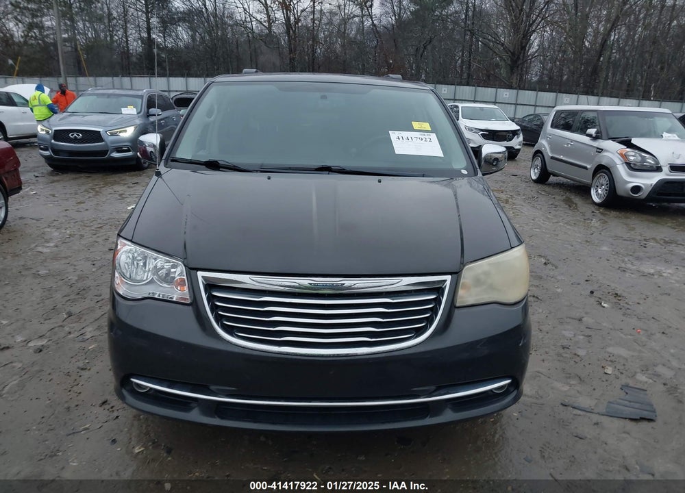 2011 CHRYSLER TOWN & COUNTRY TOURING-L VIN: 2A4RR8DG2BR782484