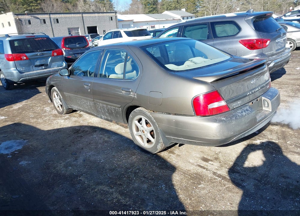 2000 NISSAN ALTIMA GLE/GXE/SE/XE VIN: 1N4DL01D6YC240132