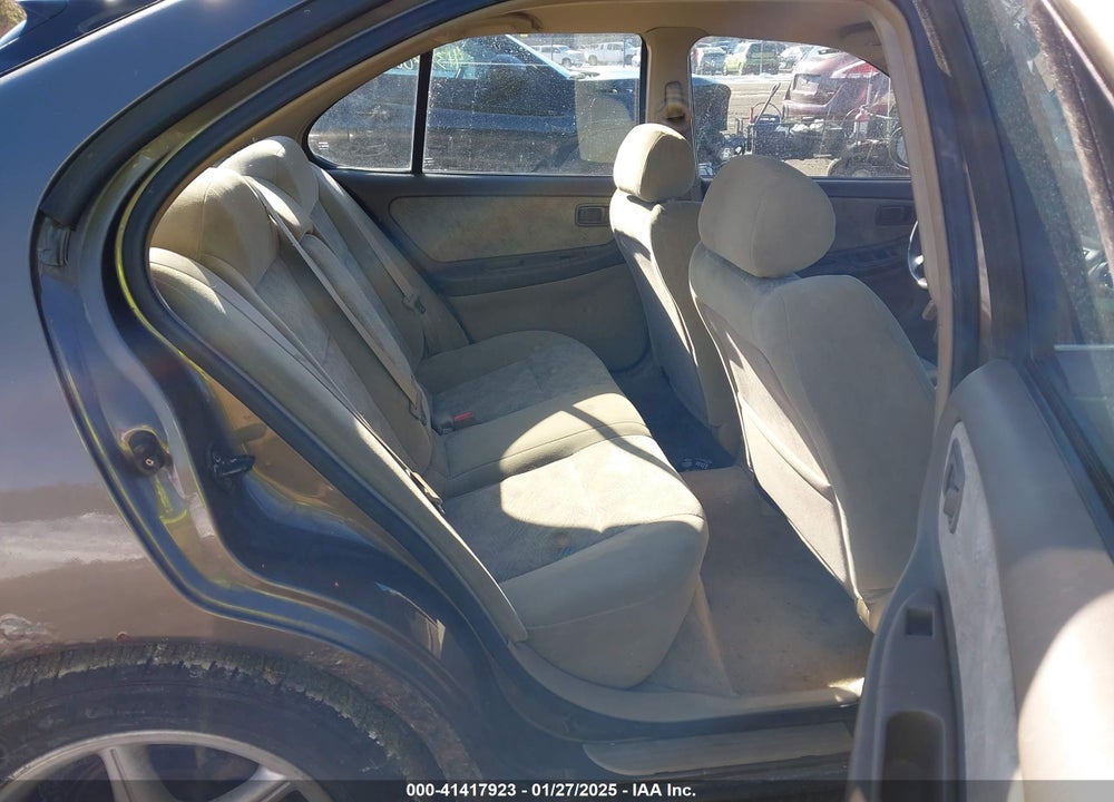2000 NISSAN ALTIMA GLE/GXE/SE/XE VIN: 1N4DL01D6YC240132