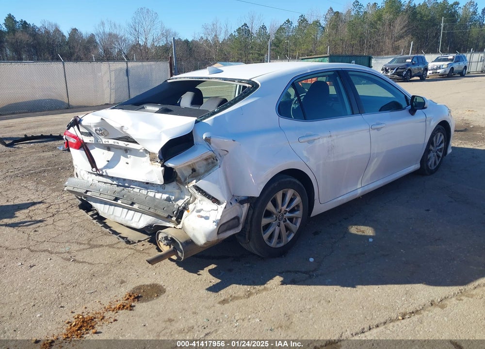 2019 TOYOTA CAMRY VIN: 4T1B11HK5KU196378