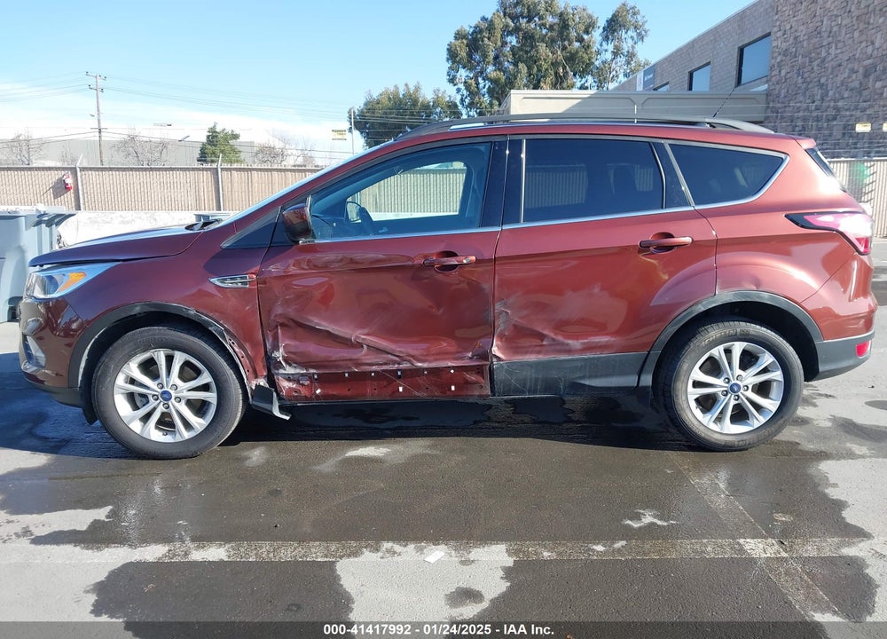 2018 FORD ESCAPE SE VIN: 1FMCU0GD8JUC09647