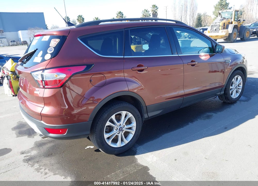 2018 FORD ESCAPE SE VIN: 1FMCU0GD8JUC09647