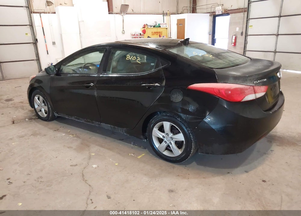 2013 HYUNDAI ELANTRA VIN: KMHDH4AE7DU490958