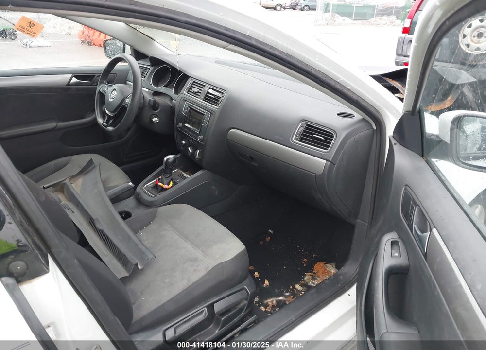 2018 VOLKSWAGEN JETTA VIN: 3VW2B7AJXJM210961