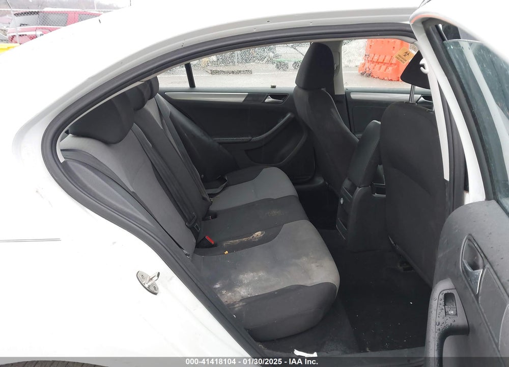 2018 VOLKSWAGEN JETTA VIN: 3VW2B7AJXJM210961
