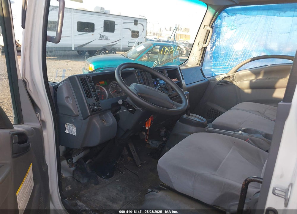 2016 ISUZU NPR DSL REG AT VIN: JALC4W163G7002851