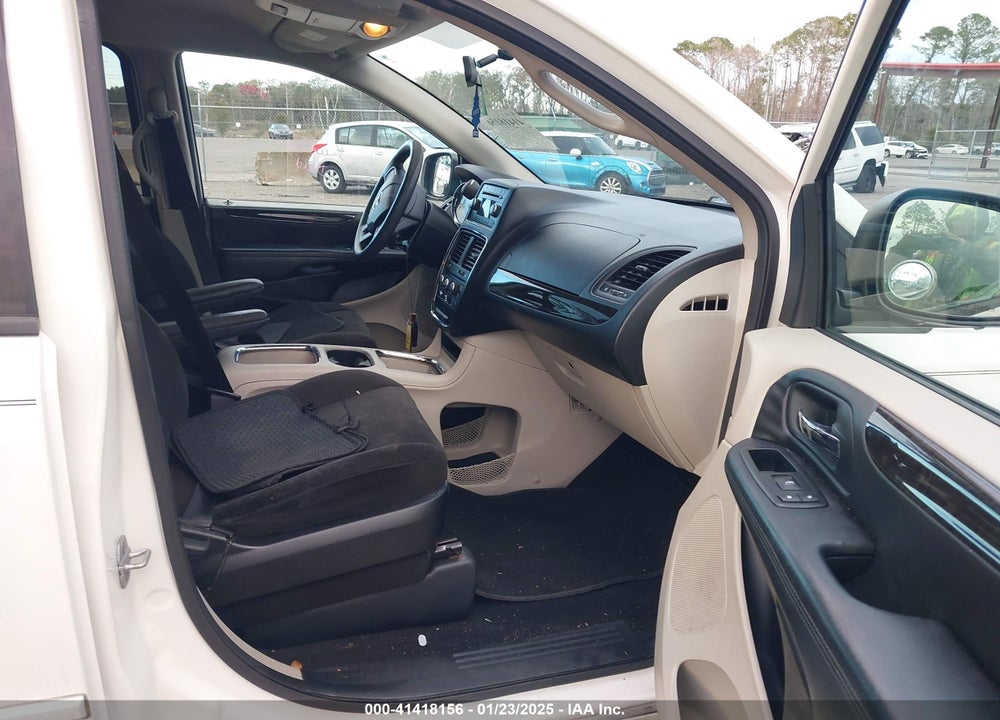 2013 DODGE GRAND CARAVAN SXT VIN: 2C4RDGCG6DR581707