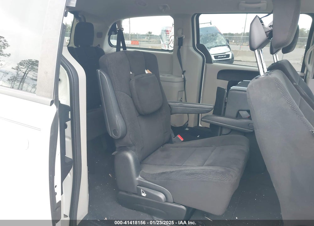 2013 DODGE GRAND CARAVAN SXT VIN: 2C4RDGCG6DR581707