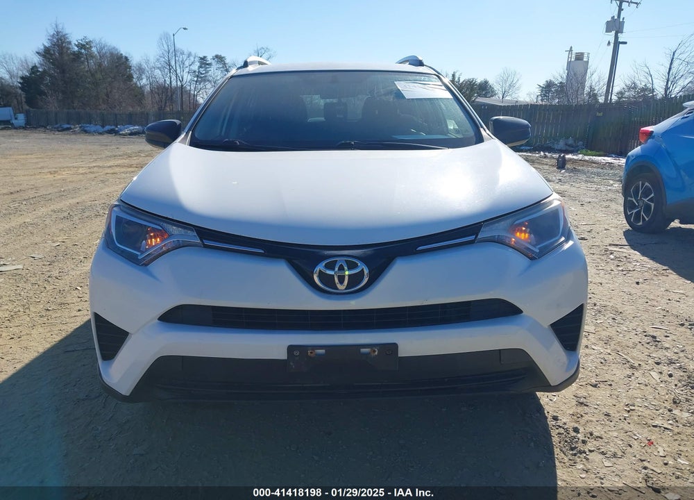 2016 TOYOTA RAV4 LE VIN: JTMZFREV2GJ094191
