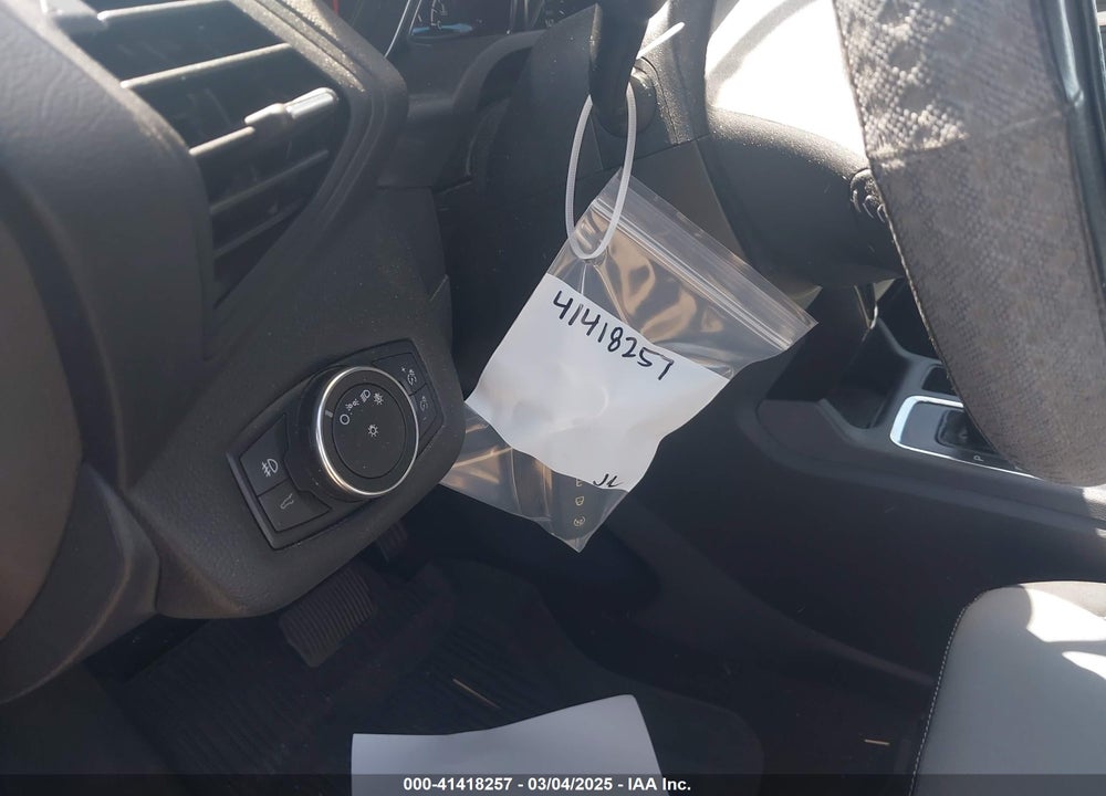 2019 FORD ESCAPE SE VIN: 1FMCU0GD0KUB61952