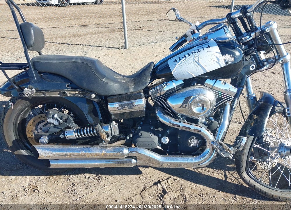 2010 HARLEY-DAVIDSON FXDWG VIN: 1HD1GP41XAC327452