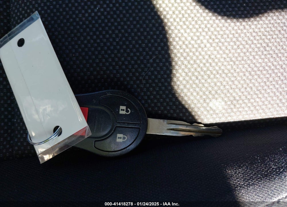 2014 NISSAN JUKE S VIN: JN8AF5MV7ET483650