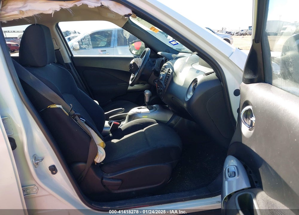 2014 NISSAN JUKE S VIN: JN8AF5MV7ET483650