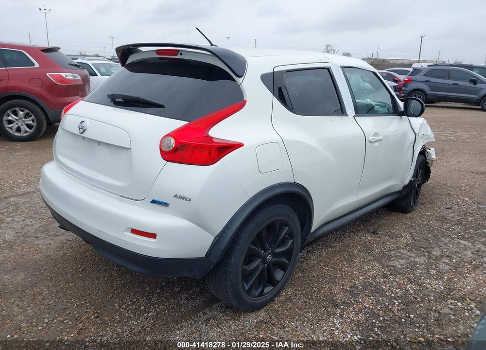 2014 NISSAN JUKE S VIN: JN8AF5MV7ET483650