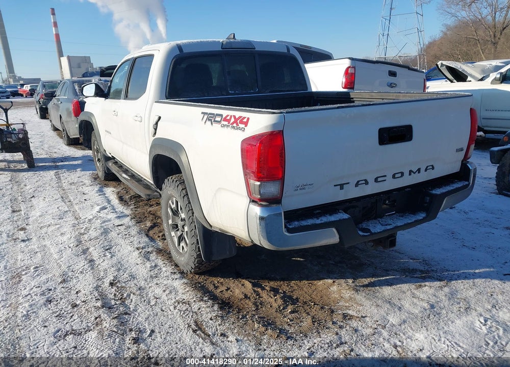 2016 TOYOTA TACOMA VIN: 3TMCZ5AN1GM033770