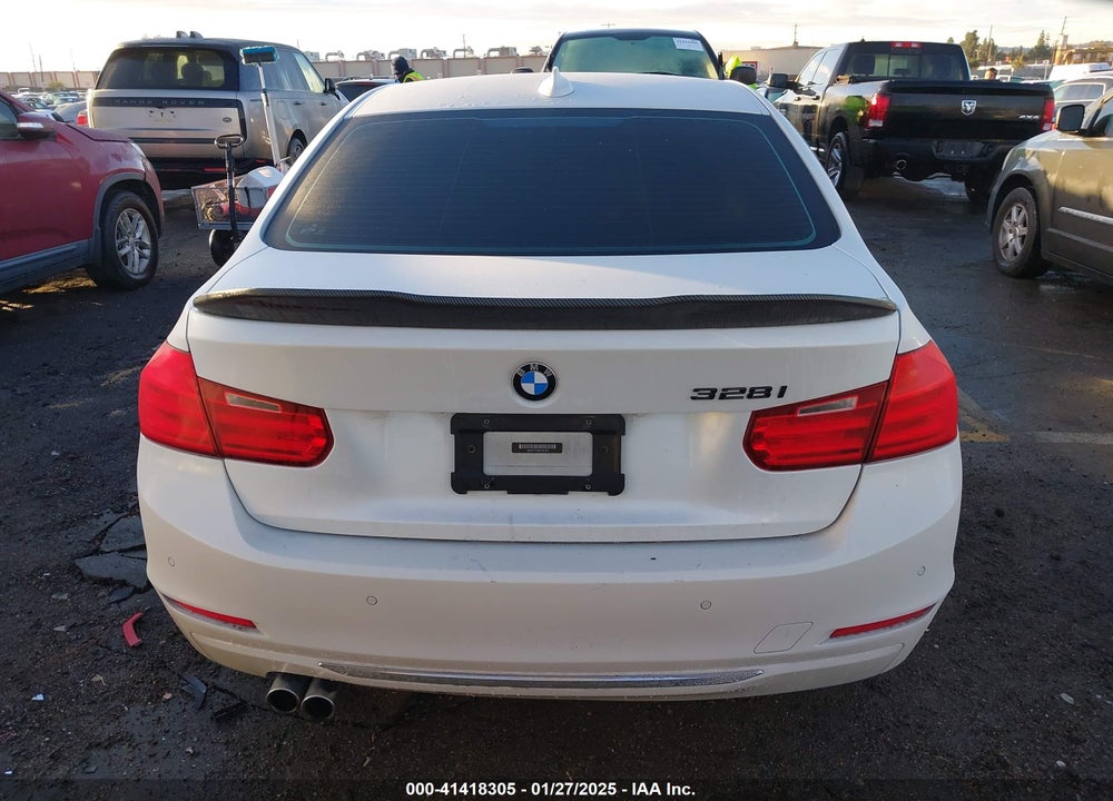 2015 BMW 328I VIN: WBA3C1C59FK121878
