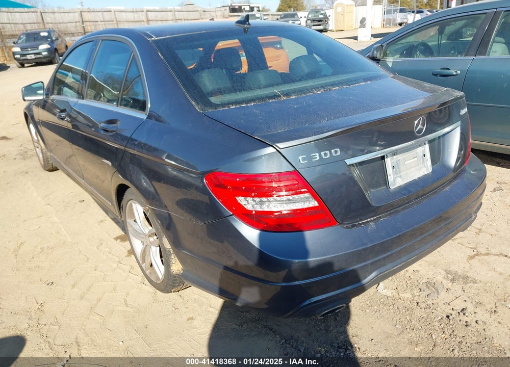 2013 MERCEDES-BENZ C 300 LUXURY 4MATIC/SPORT 4MATIC VIN: WDDGF8AB3DG137187
