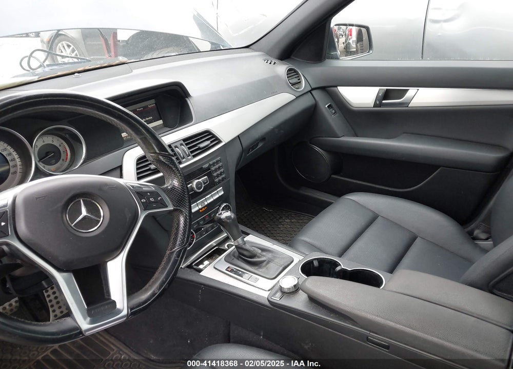 2013 MERCEDES-BENZ C 300 LUXURY 4MATIC/SPORT 4MATIC VIN: WDDGF8AB3DG137187