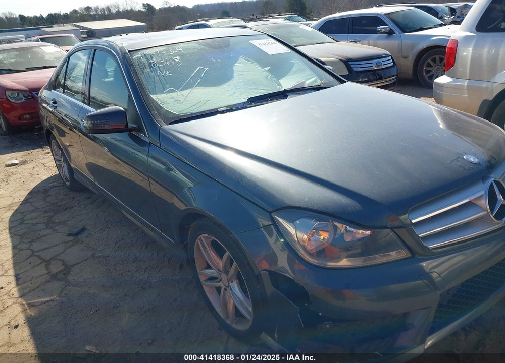 2013 MERCEDES-BENZ C 300 LUXURY 4MATIC/SPORT 4MATIC VIN: WDDGF8AB3DG137187