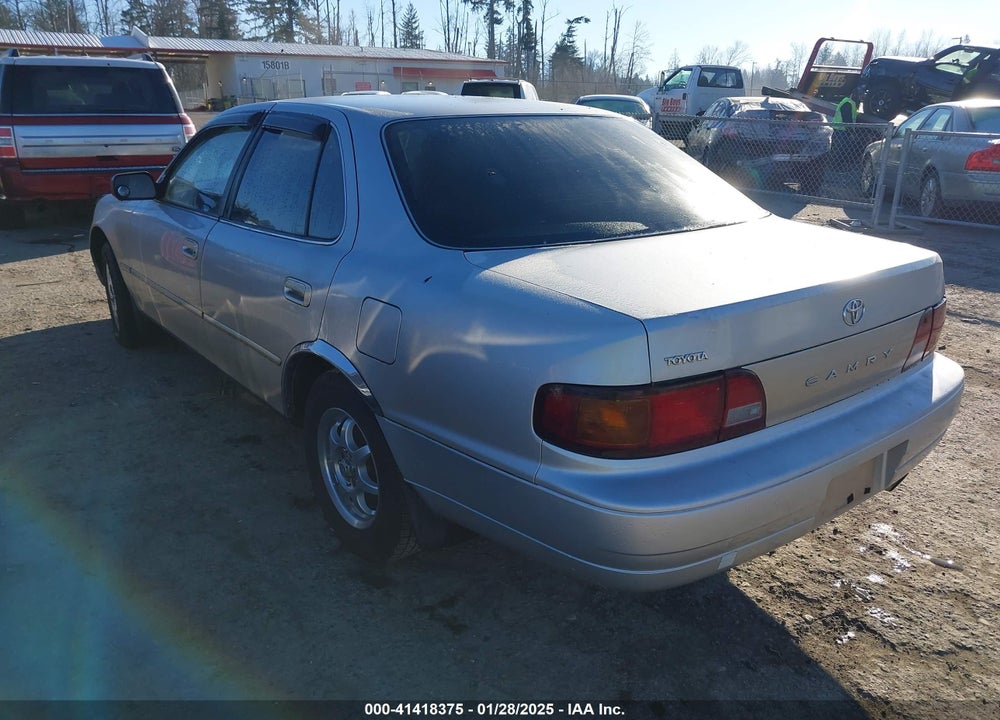 1996 TOYOTA CAMRY DX/LE/XLE VIN: 4T1BG12K7TU828189