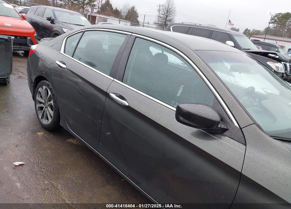 2013 HONDA ACCORD VIN: 1HGCR2F54DA157887