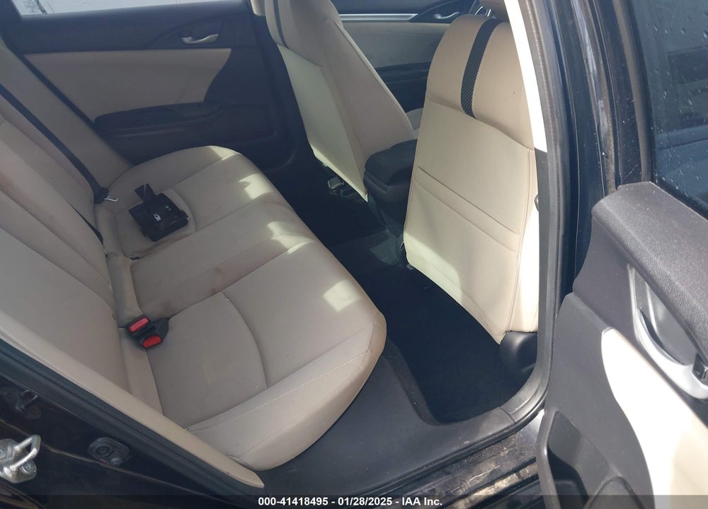 2018 HONDA CIVIC VIN: 19XFC2F76JE021994