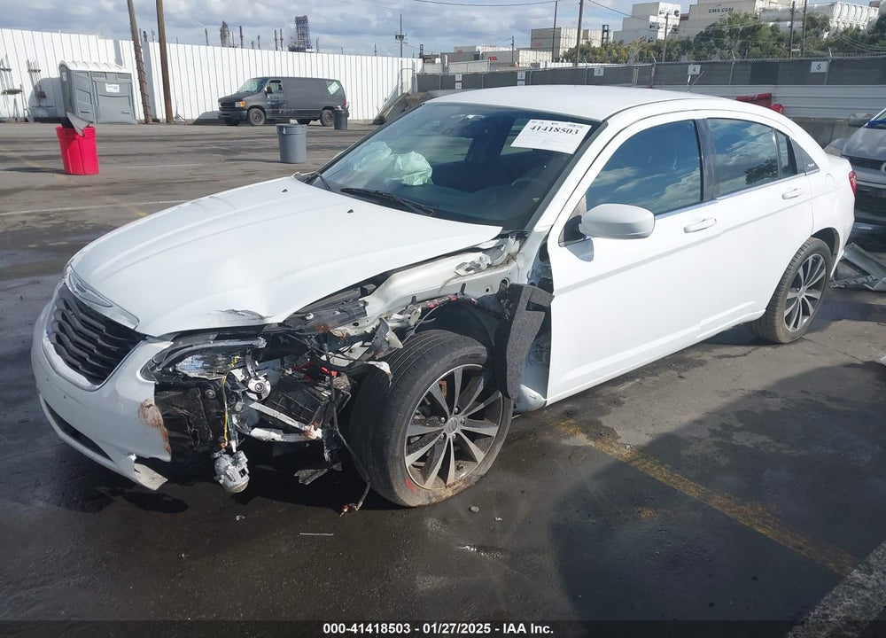 2013 CHRYSLER 200 VIN: 1C3CCBBB2DN600658