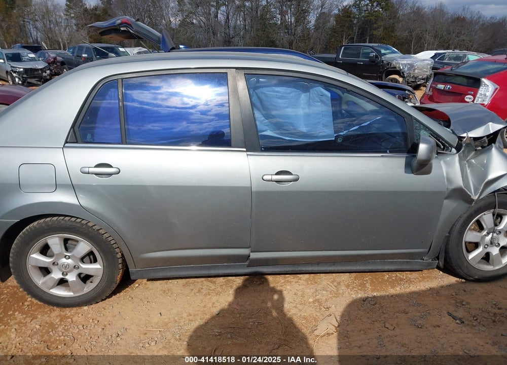 2007 NISSAN VERSA VIN: 3N1BC11E47L424507