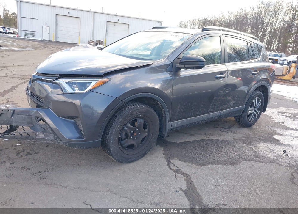 2018 TOYOTA RAV4 LE VIN: JTMBFREV3JJ743702