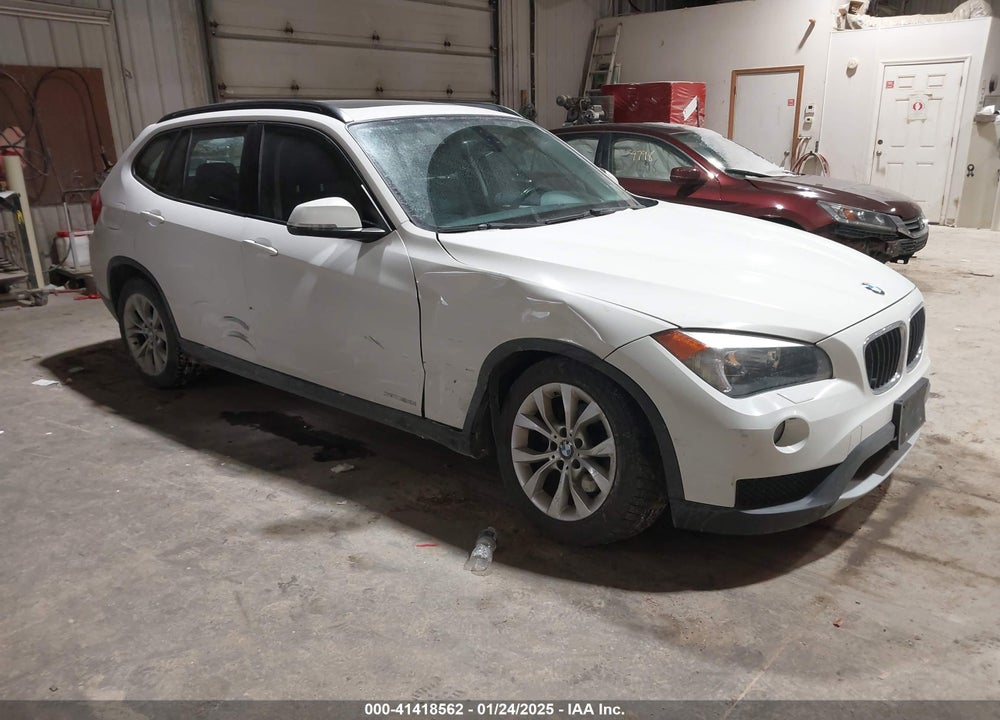 2014 BMW X1 XDRIVE28I VIN: WBAVL1C54EVY10040