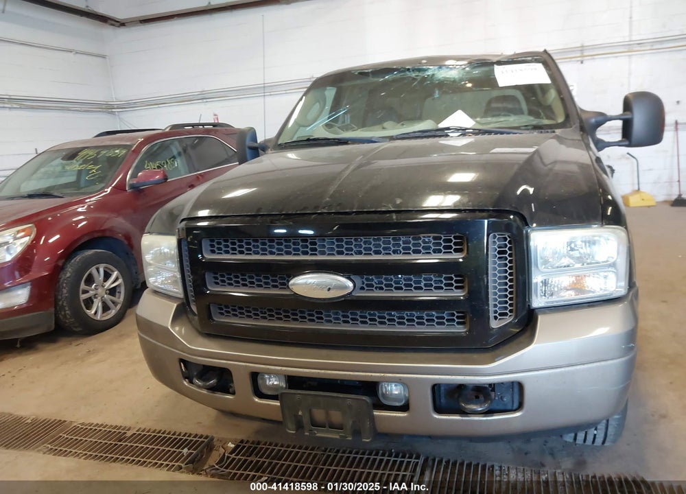 2005 FORD EXCURSION EDDIE BAUER VIN: 1FMSU45P65ED45579