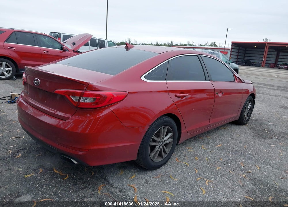 2017 HYUNDAI SONATA VIN: 5NPE24AF6HH572862