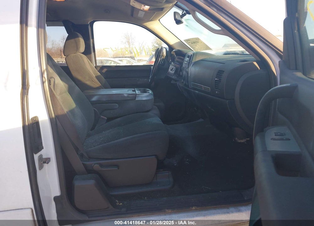 2007 CHEVROLET SILVERADO 1500 LT1 VIN: 2GCEK190X71702088
