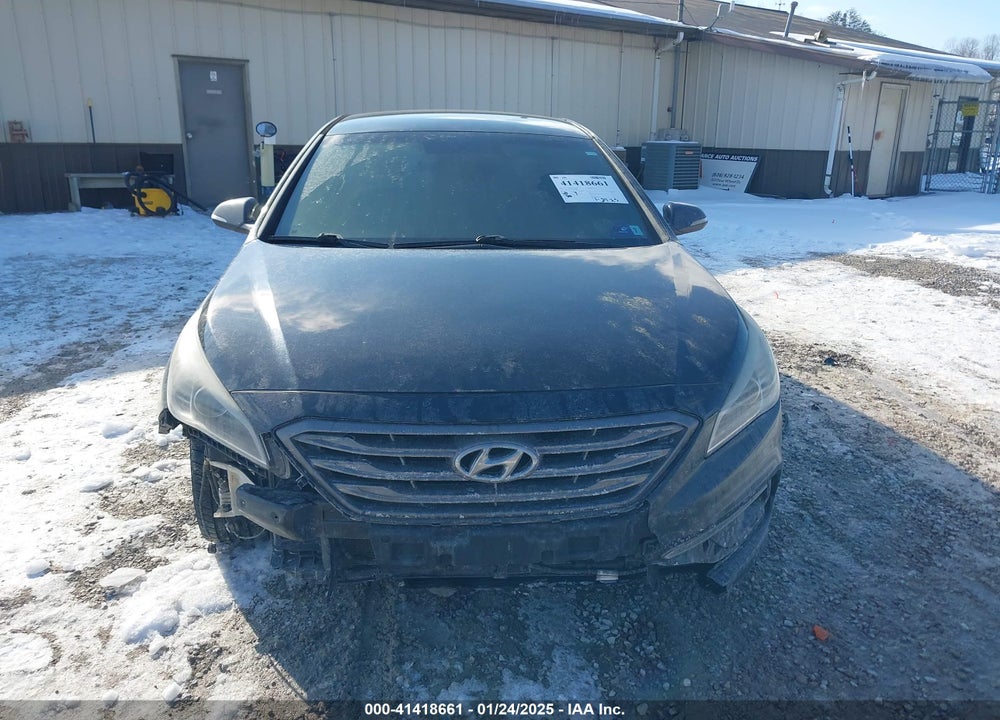 2015 HYUNDAI SONATA SPORT VIN: 5NPE34AF7FH213689