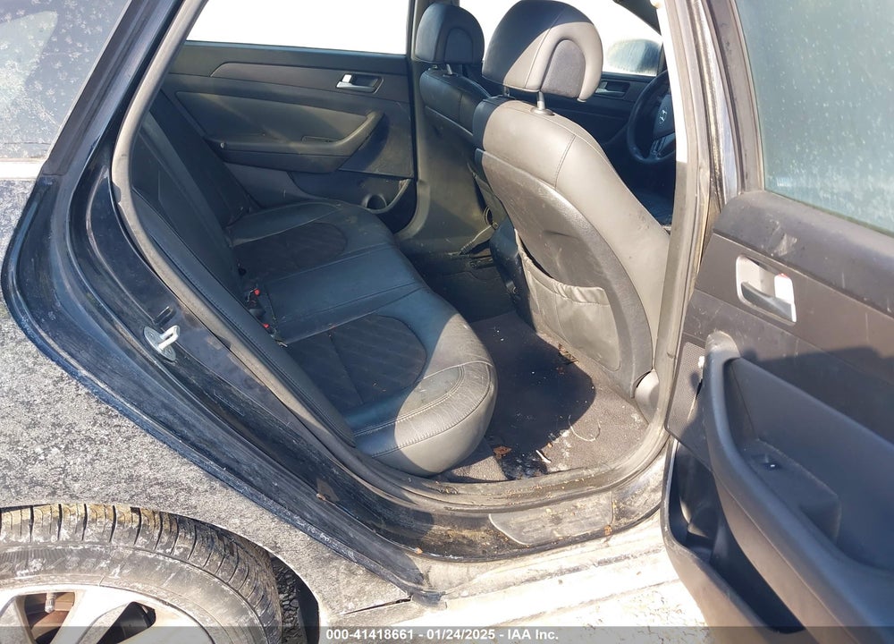 2015 HYUNDAI SONATA SPORT VIN: 5NPE34AF7FH213689