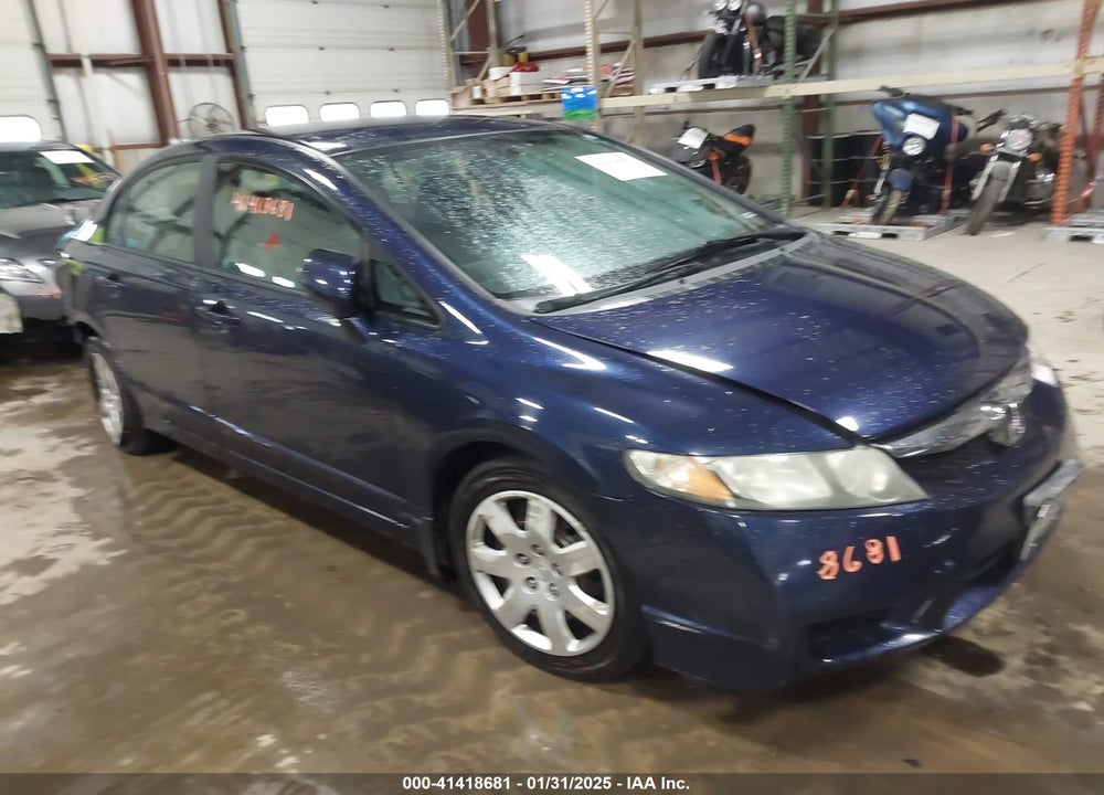 2011 HONDA CIVIC LX VIN: 19XFA1F57BE029313